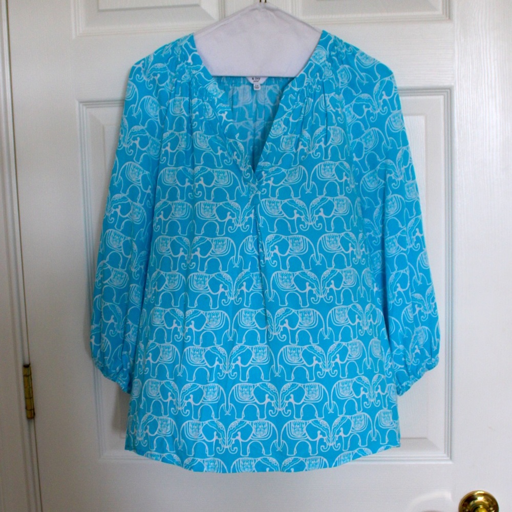 Blue and White elephant crown and ivy top